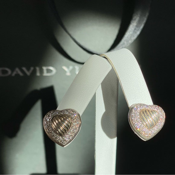 DAVID YURMAN Pavé Diamond Sterling Carved Heart Earrings - Picture 7 of 16
